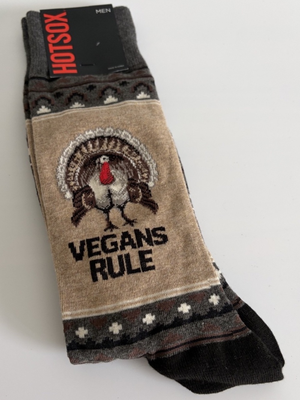 HOTSOX Men's Thanksgiving Turkey "Vegans Rule" Brown Crew Socks Size 6-12.5
